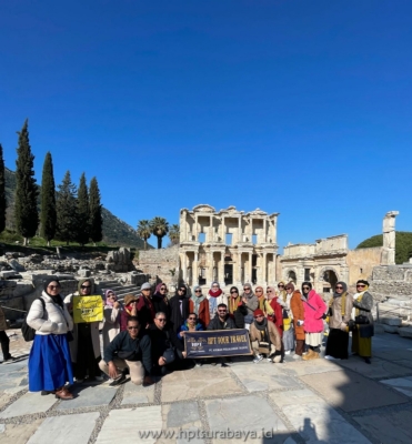 Halal Tour – (Ephesus Ancient City) Selçuk, İzmir, Turki